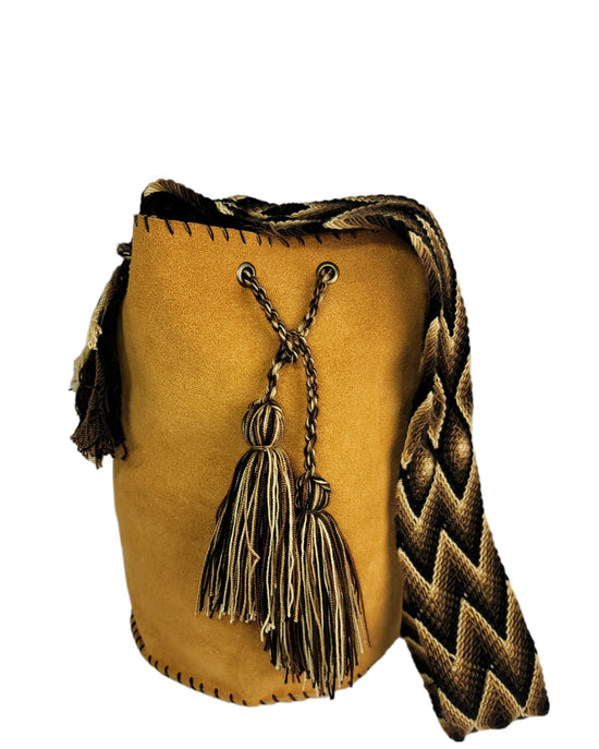 Traditional Leather Wayuu bag with tassels